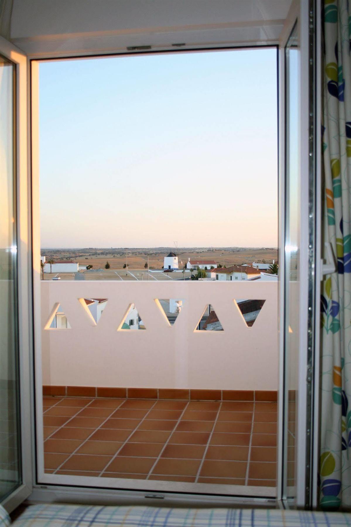 Hotel Vila Verde Castro Verde Ngoại thất bức ảnh